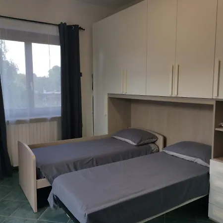 Cav Casa Del Vecchio Faggio - 4 Stelle - Maggiore Apartman