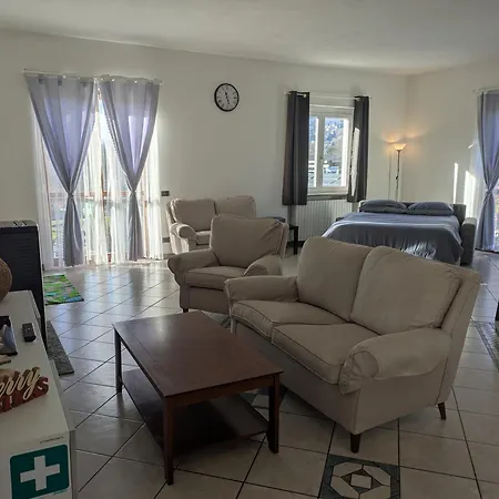 Cav Casa Del Vecchio Faggio - 4 Stelle - Maggiore Appartamento