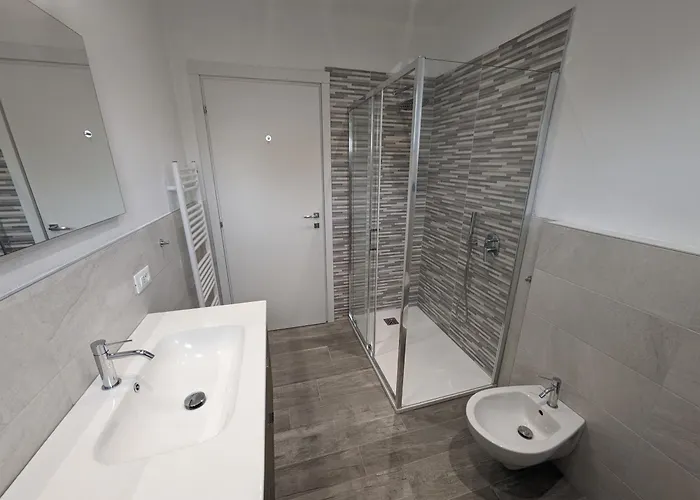 Cav Casa Del Vecchio Faggio - 4 Stelle - Maggiore Apartamento